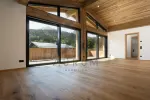 Top 9 - Penthouse