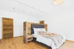 Haus 1