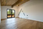 Top 9 - Penthouse