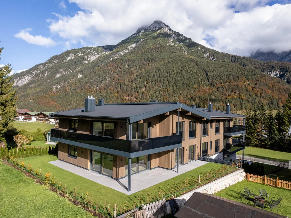 Freizeitwohnsitz in Tirol mit Bergblick in der Region Kitzbühel